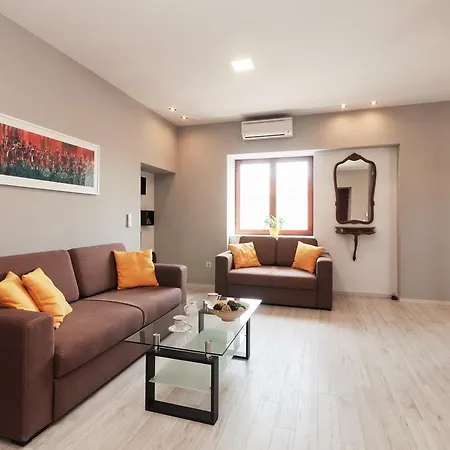 Apartment Ravelin
